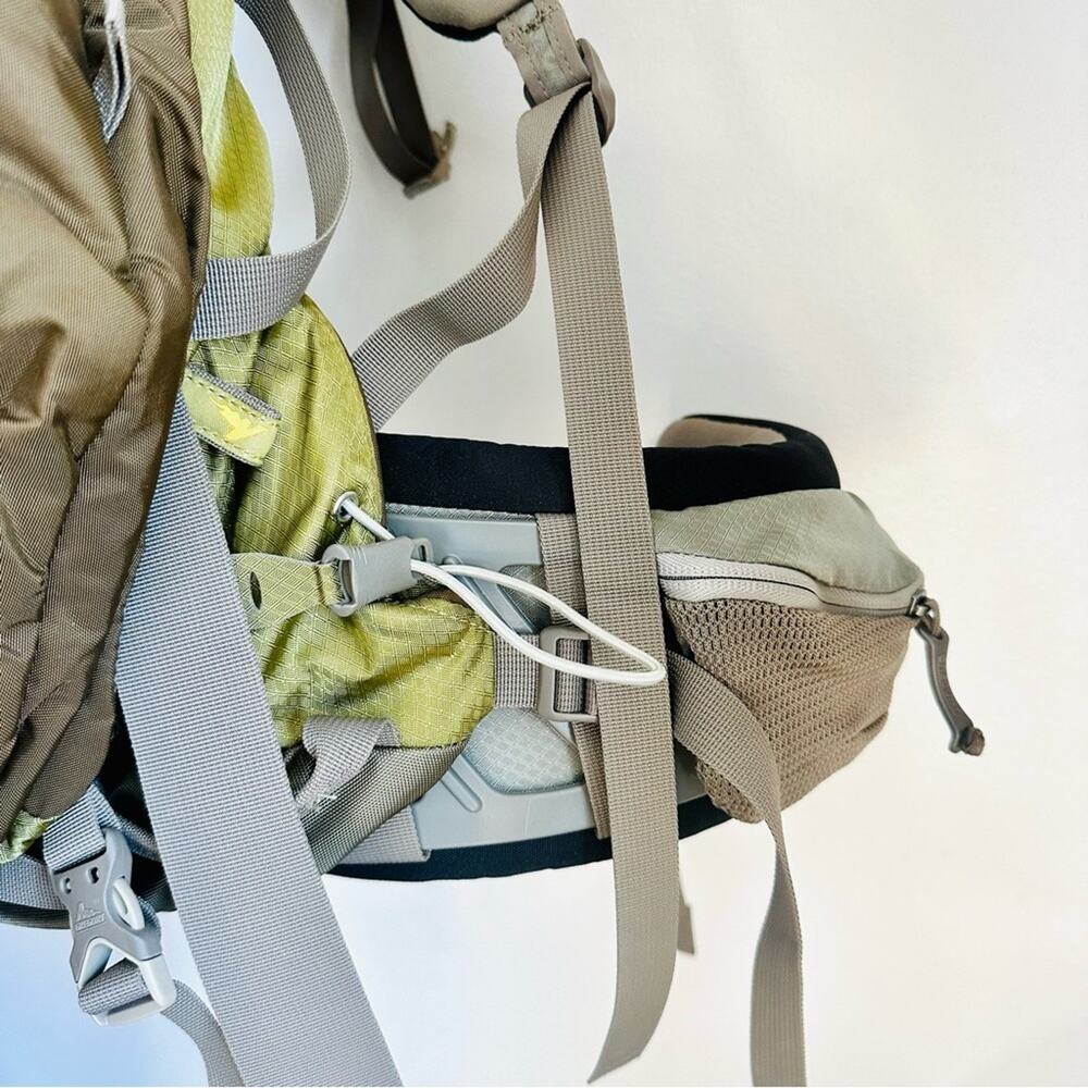 NEW GREGORY Unisex Sold Out Baltoro 75 Backpacking Pack Moss Green Tan Backpack - Picture 5 of 11